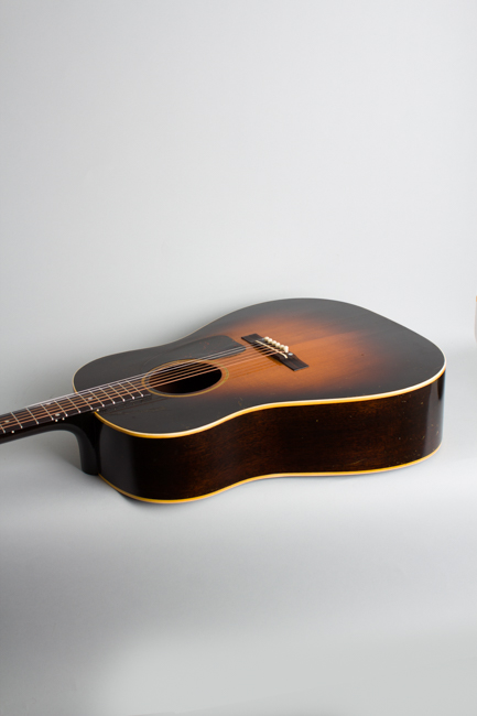 Gibson  J-45 Banner Flat Top Acoustic Guitar  (1944)