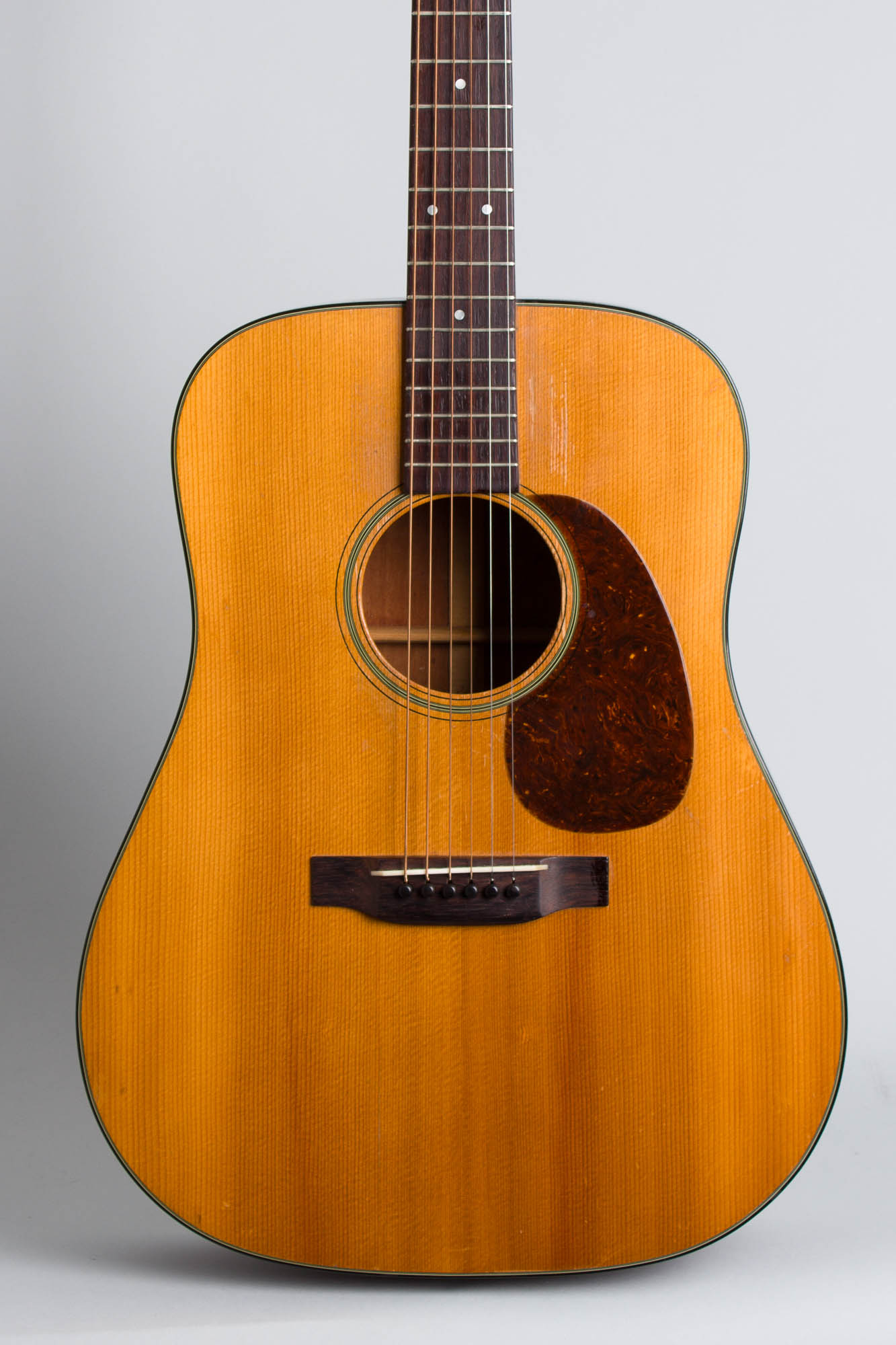 C. F. Martin D-18 Flat Top Acoustic Guitar (1947) | RetroFret