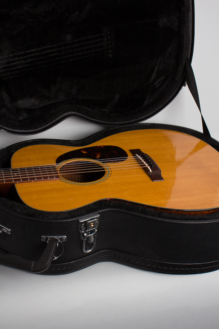 C. F. Martin  000-18 Flat Top Acoustic Guitar  (1961)