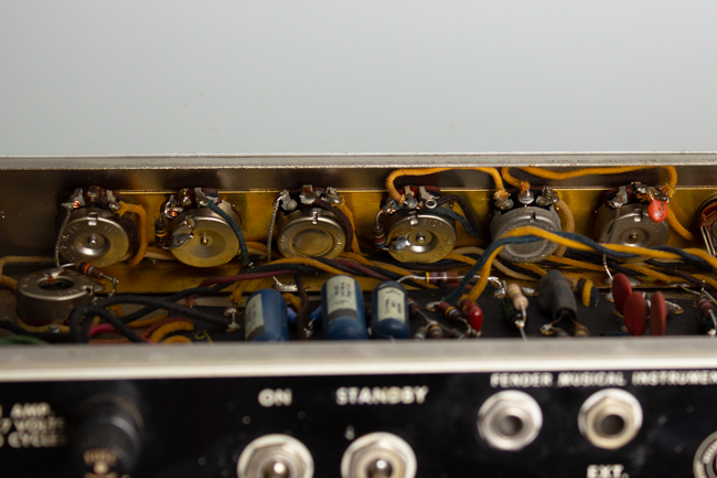 Fender  Deluxe Reverb Tube Amplifier (1966)