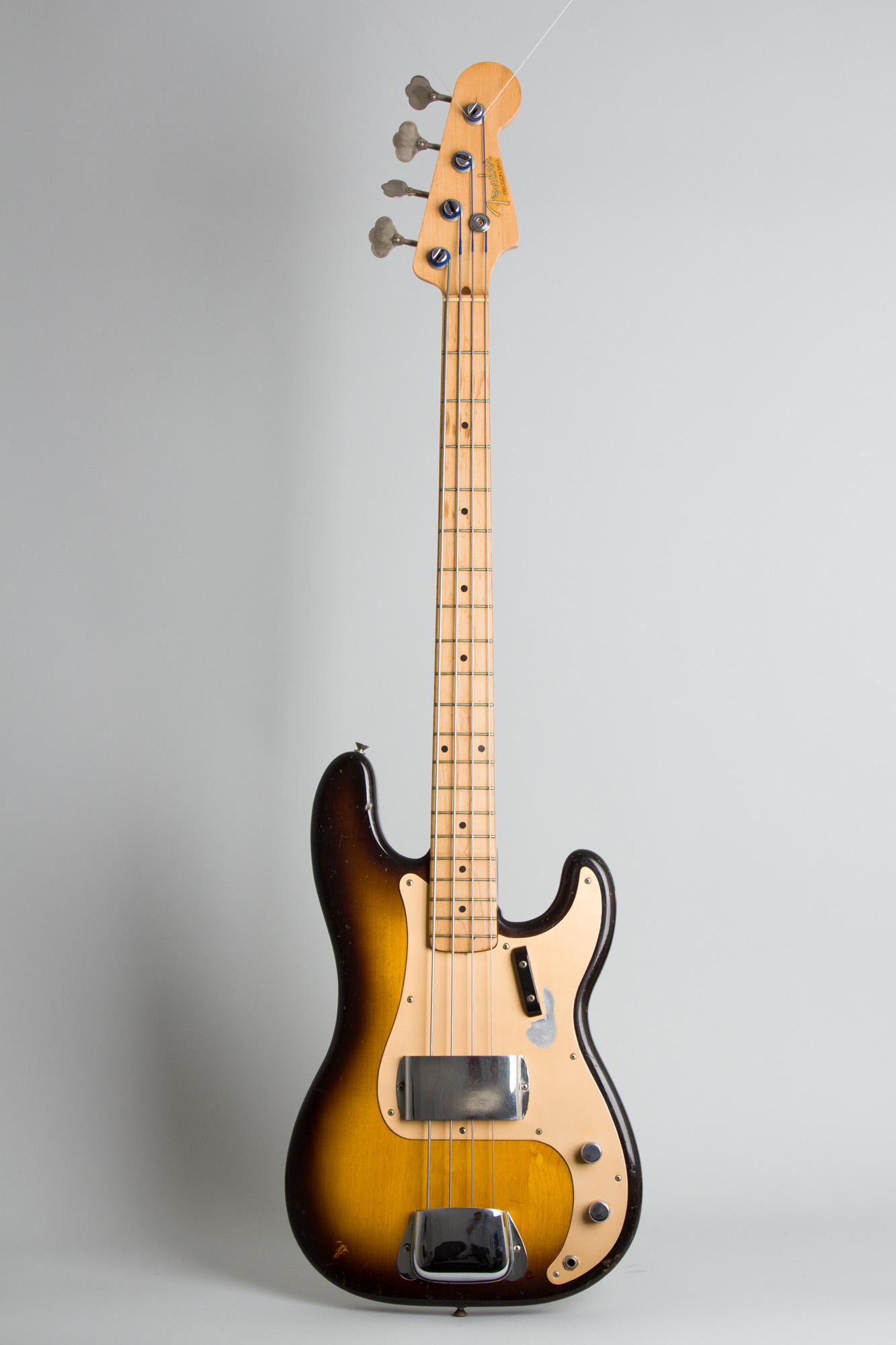 perfume silueta Lidiar con Fender Precision Bass Solid Body Electric Bass Guitar (1957) | RetroFret