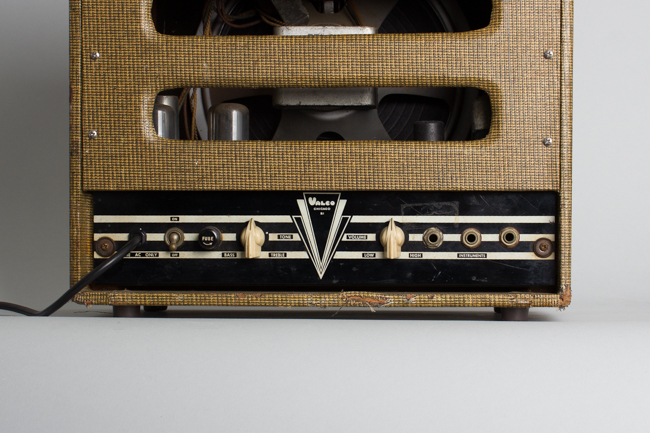  Supro Tube Amplifier, made by Valco (1951)