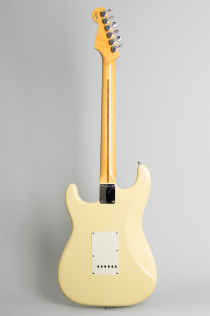 Fender  Custom Shop Custom Deluxe Stratocaster Solid Body Electric Guitar  (2010)