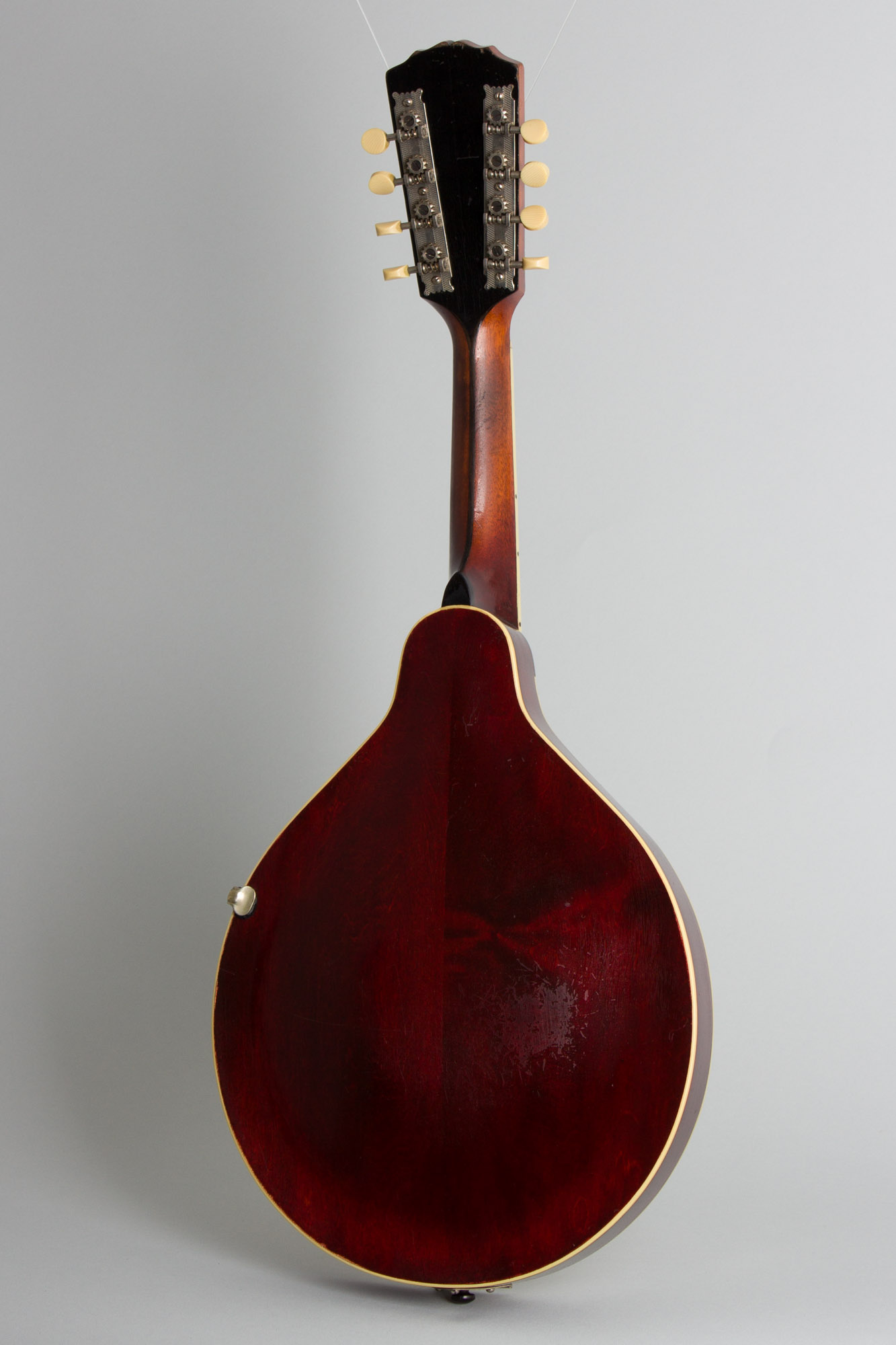 Gibson Model A3 Carved Top Mandolin (1919) RetroFret