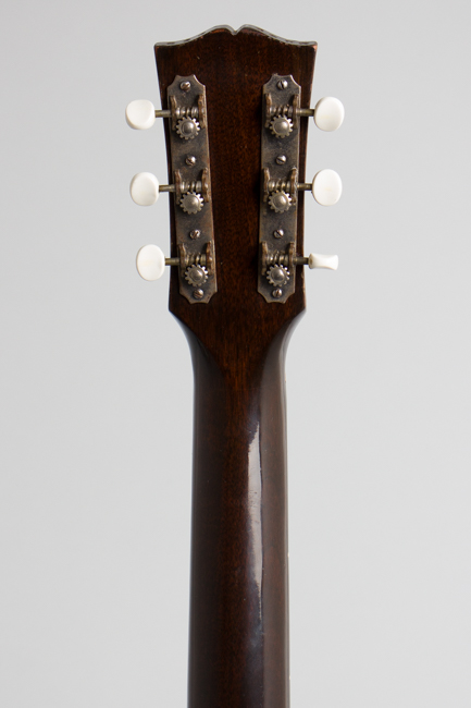 Gibson  LG-2 Flat Top Acoustic Guitar  (1946-7)