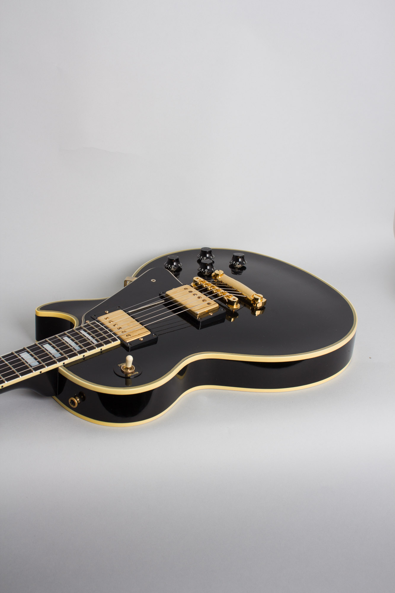 Gibson Les Paul Custom LPB-7 Solid Body Electric Guitar (2002