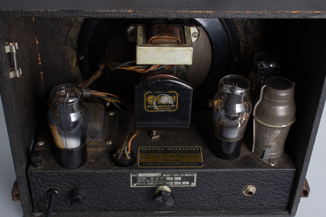 National-Dobro  Tube Amplifier,  c. 1935