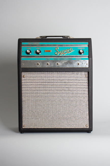 Supro  Trojan Model S6616 Tube Amplifier (1966)