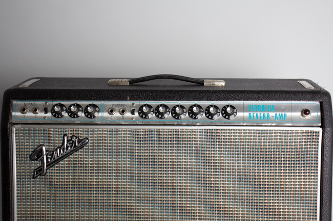 Fender  Vibrolux Reverb Owned and Used by Alex Skolnick Tube Amplifier (1968)
