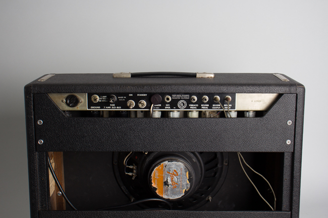 Fender  Deluxe Reverb Tube Amplifier (1965)