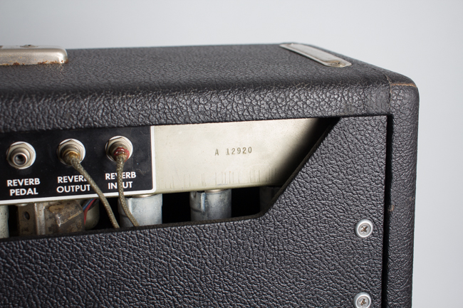 Fender  Deluxe Reverb Tube Amplifier (1965)