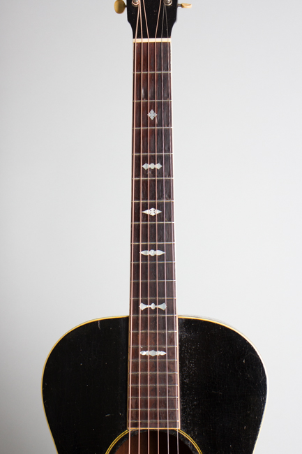  Recording King Model 807 (Nick Lucas Style) Flat Top Acoustic Guitar, made by Gibson  (1931)
