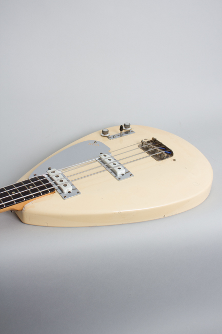 Vox  Mark IV/Dallas Arbiter Model 4535 Solid Body Electric Bass Guitar  (1965/1968)