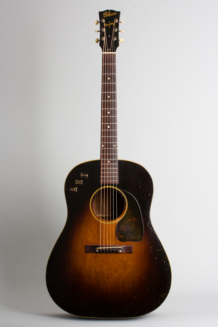 Gibson  J-45 Banner Flat Top Acoustic Guitar  (1943)