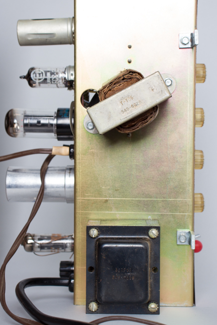 DeArmond  R5T Tube Amplifier (1961)