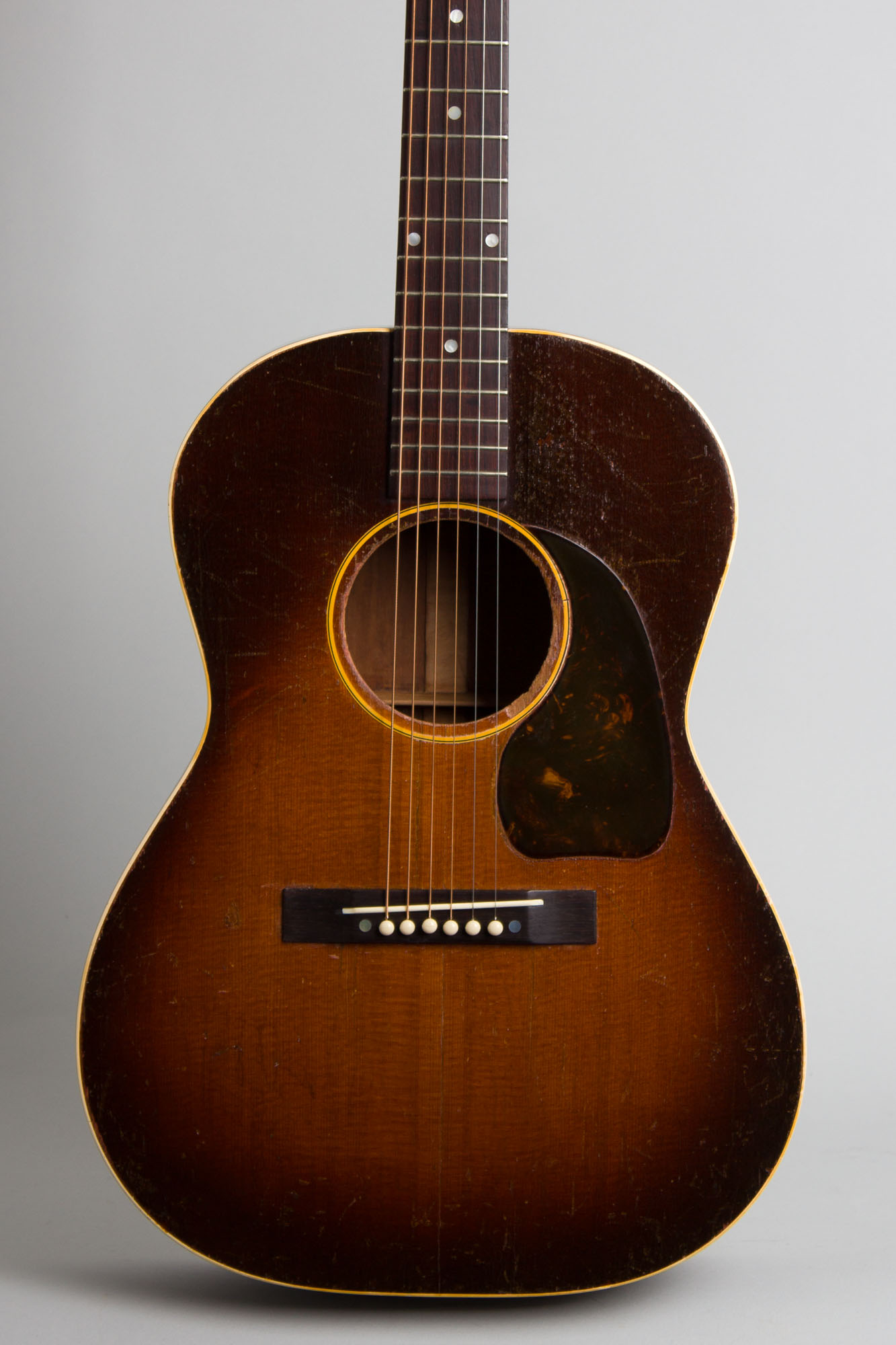 Gibson LG-2 Flat Top Acoustic Guitar (1946-7) | RetroFret