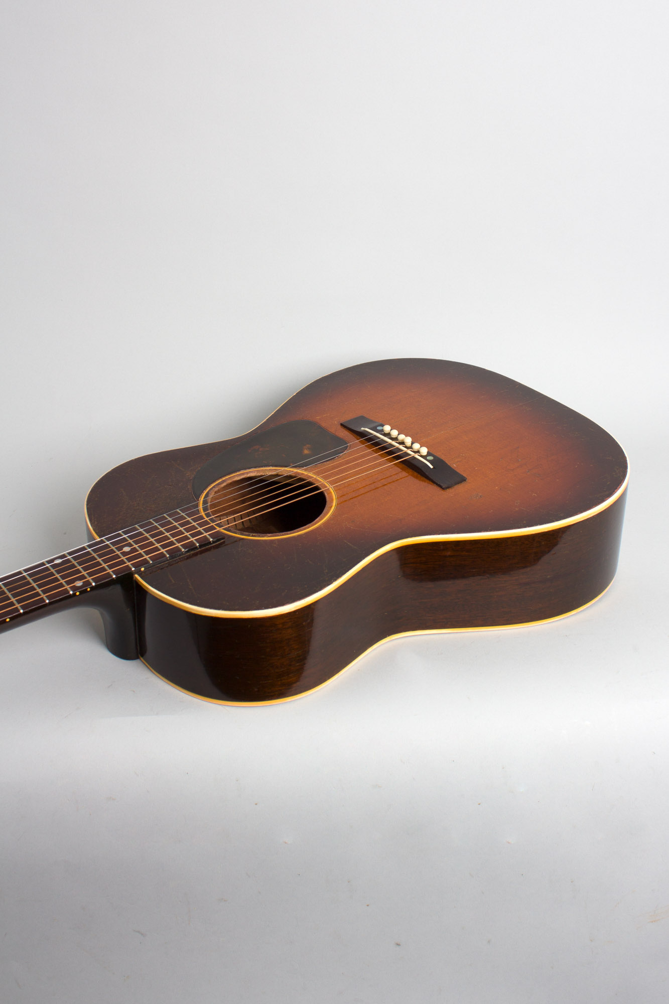 Gibson LGコピーモデル オール単板 Gibson LG-2|ドルフィンギターズ