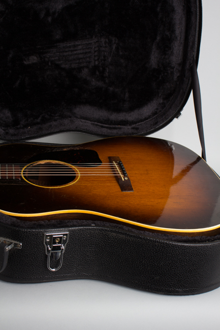Gibson  J-45 Flat Top Acoustic Guitar  (1946-7)