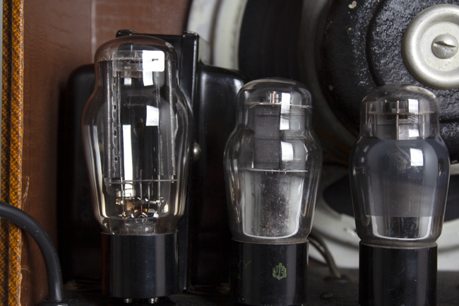 Gibson EH-150 Tube Amplifier (1936)