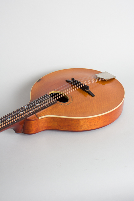 Gibson  Style A- Carved Top Mandolin  (1912)