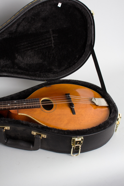 Gibson  Style A- Carved Top Mandolin  (1912)