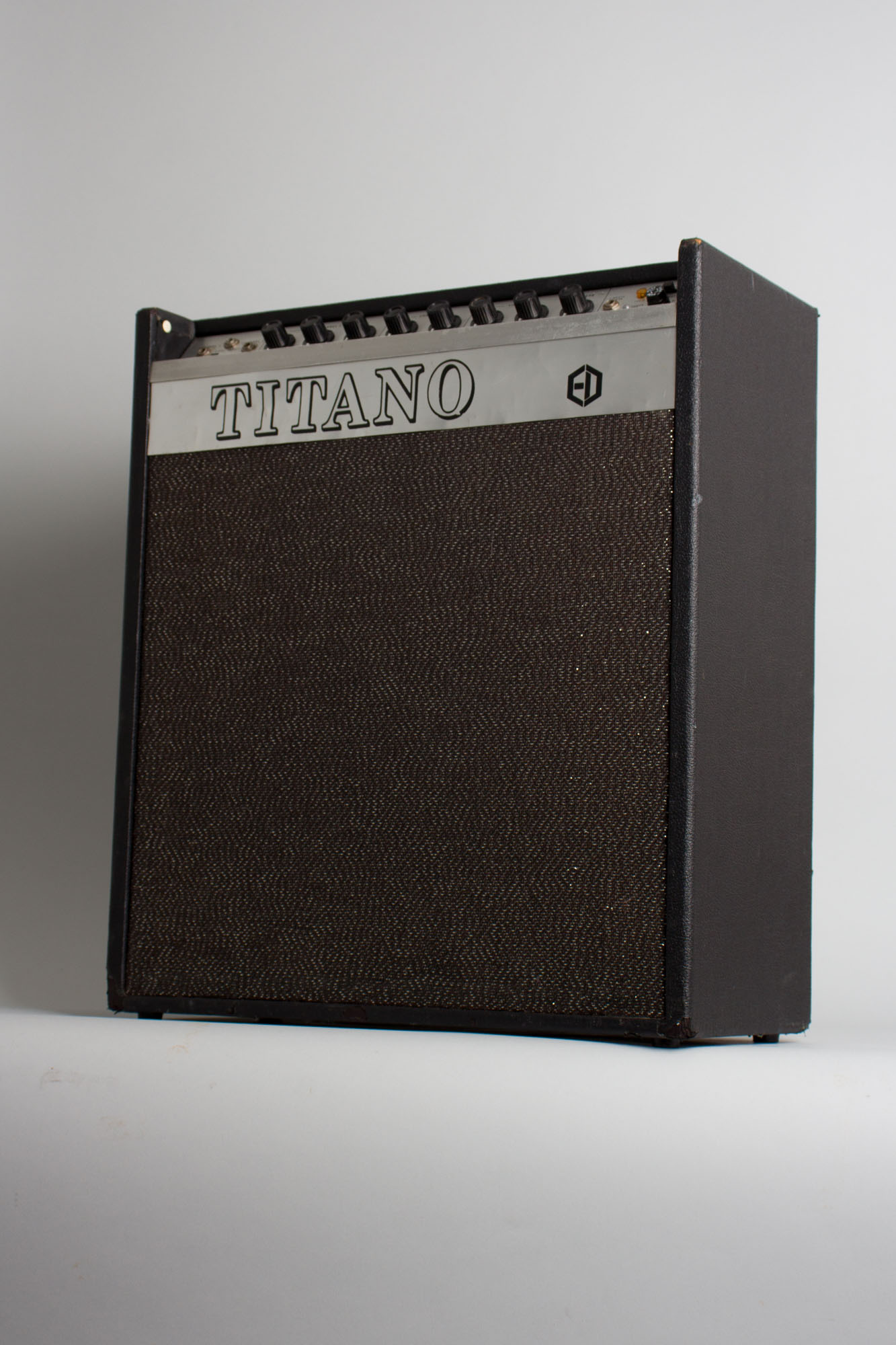 Titano Tube Amplifier, made by Audio Guild Corporation (1970) RetroFret
