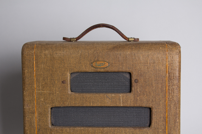  Supro Tube Amplifier, made by Valco (1950)