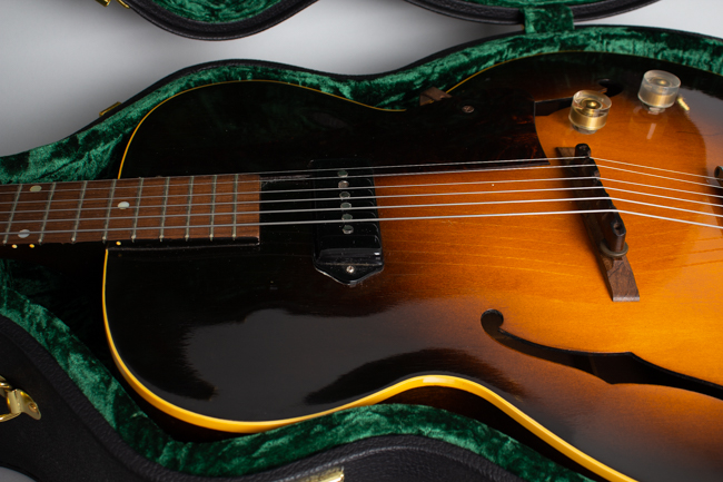 Gibson  ES-125 Arch Top Hollow Body Electric Guitar ,  c. 1949
