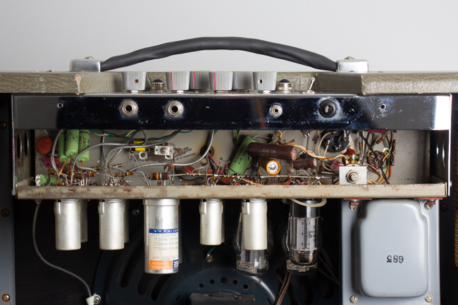 Rickenbacker  M-30 Ek-O-Sound Tube Amplifier (1960)
