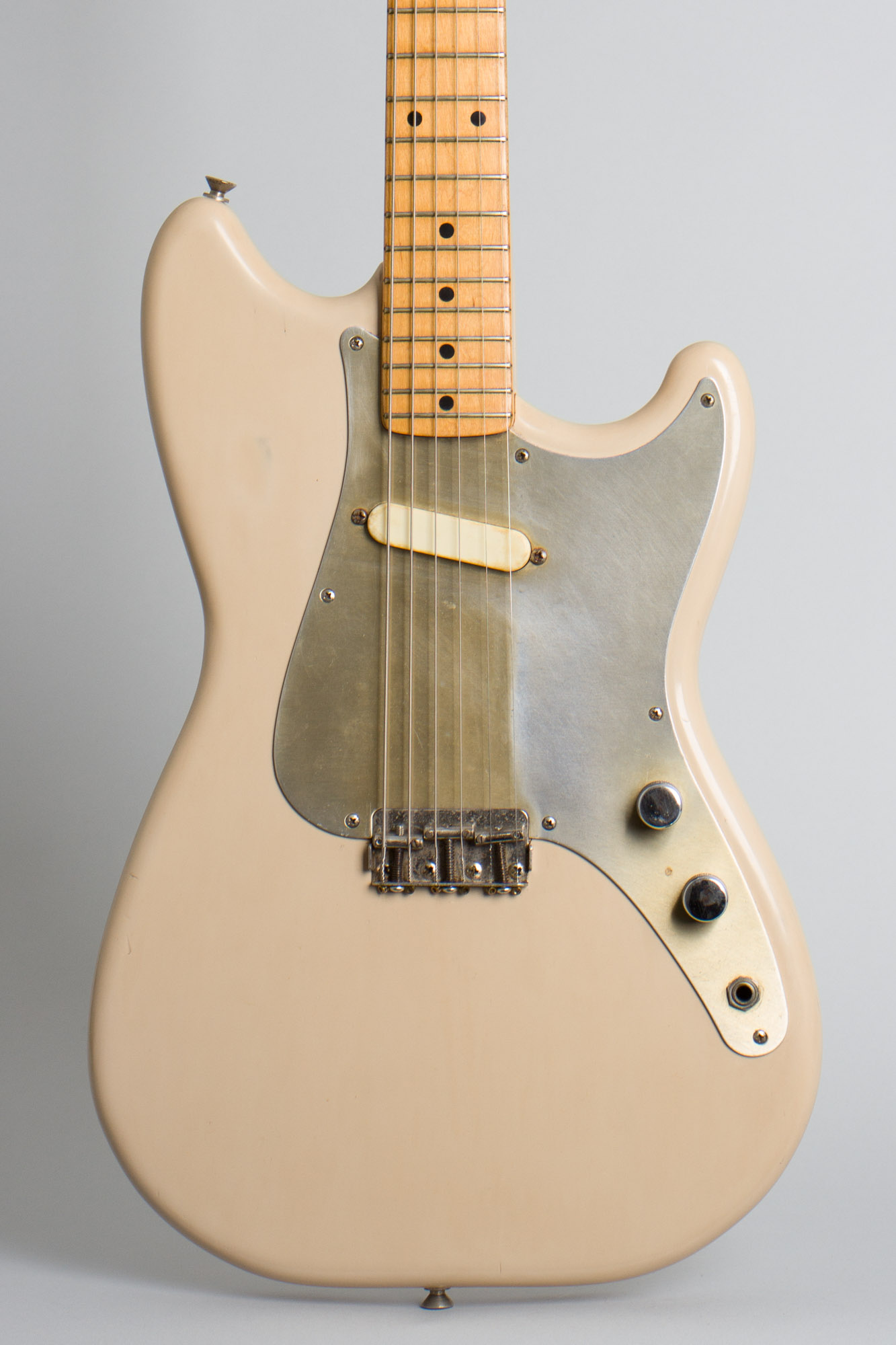 Fender Musicmaster Solid Body Electric Guitar (1957) | RetroFret