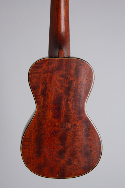  Mouna-Loa Style 444 Soprano Ukulele ,  c. 1921