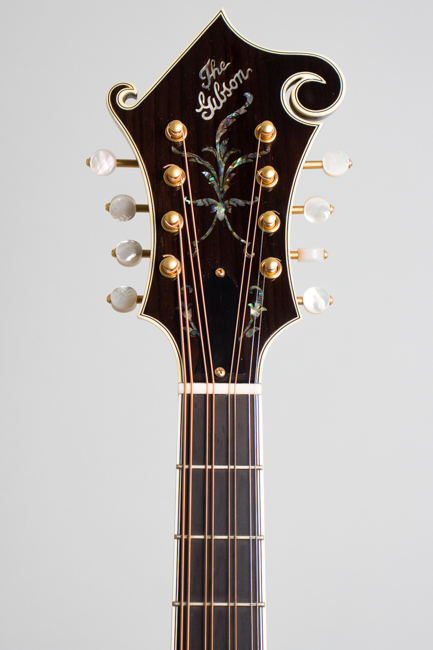 Gibson  David Harvey OM-5C carved top Octave Mandolin  (2016)