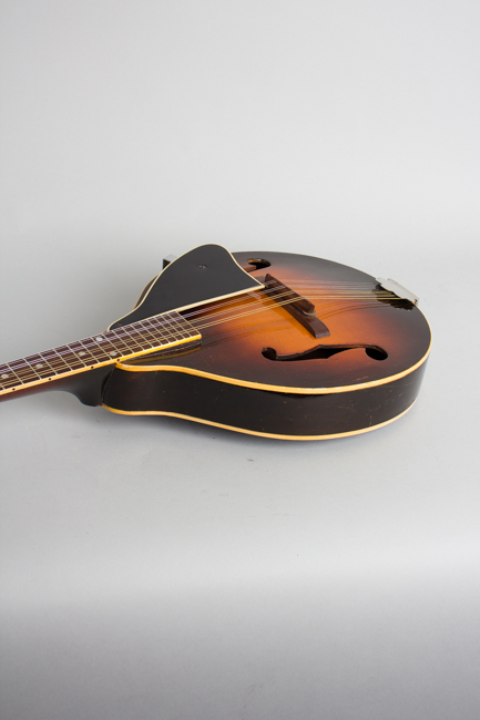 Kalamazoo  KM-22 Arch Top Mandolin  (1939)