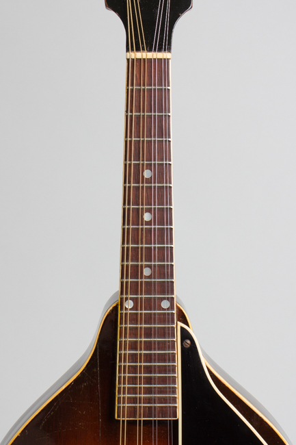 Kalamazoo  KM-22 Arch Top Mandolin  (1939)