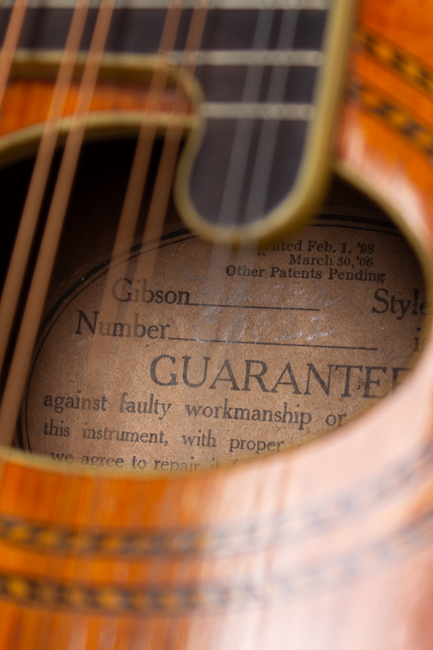 Gibson  Style H-1 Carved Top Mandola  (1915)