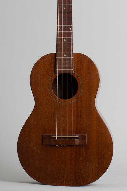 Harmony  #695 Baritone Ukulele  (1950)