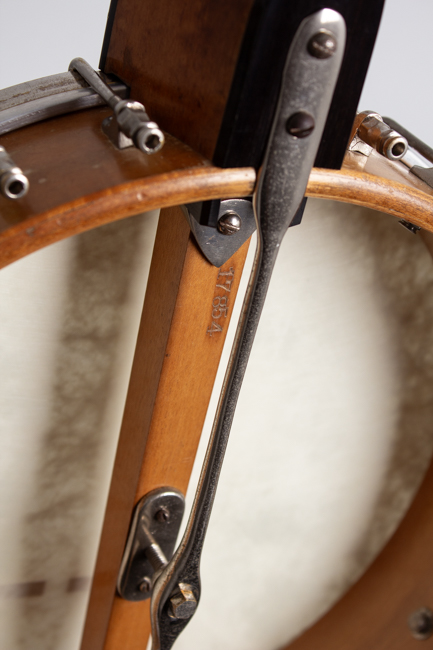 Weymann  Keystone State Guitar Banjo  (1915)