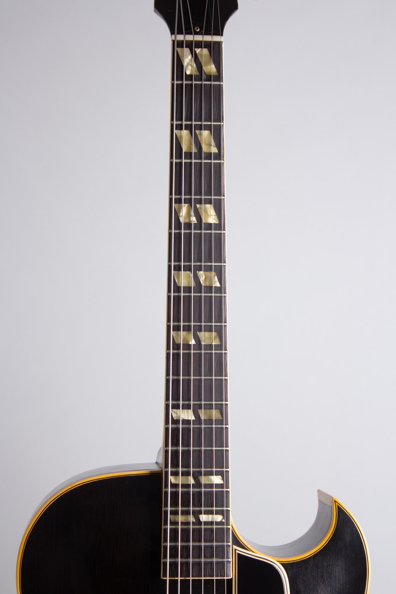 Gibson ES-175 Arch Top Hollow Body Electric Guitar (1954