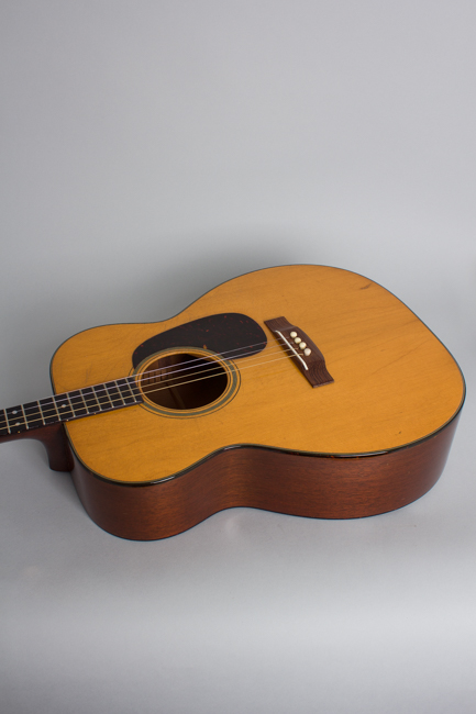 C. F. Martin  0-18T Flat Top Tenor Guitar  (1957)