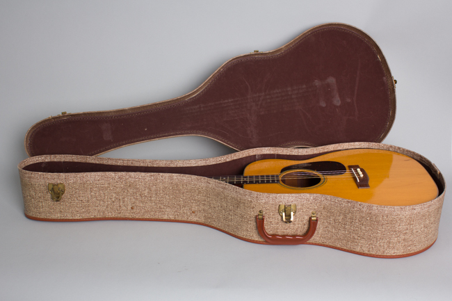 C. F. Martin  0-18T Flat Top Tenor Guitar  (1957)