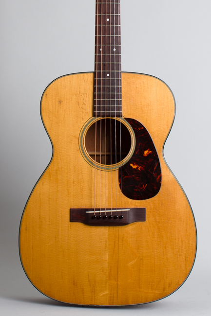 C. F. Martin  00-18 Flat Top Acoustic Guitar  (1962)