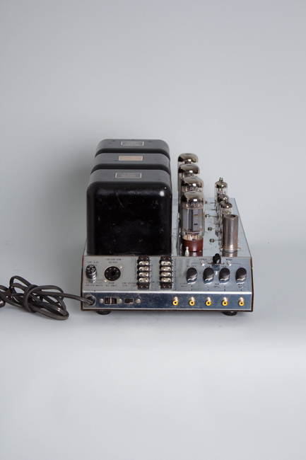 McIntosh  MC-240 Tube Stereo Amplifier (1967)