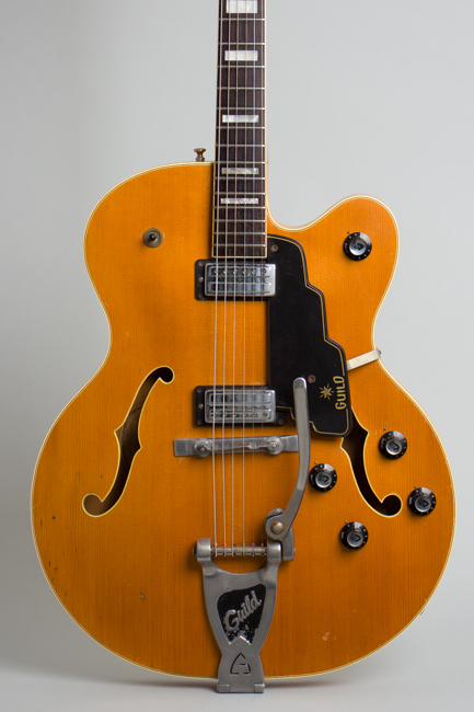 Guild  Duane Eddy DE-400 B Thinline Hollow Body Electric Guitar  (1967)
