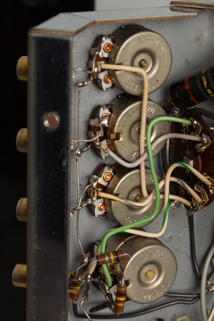 McIntosh  MC-240 Stereo Tube Amplifier (1967)