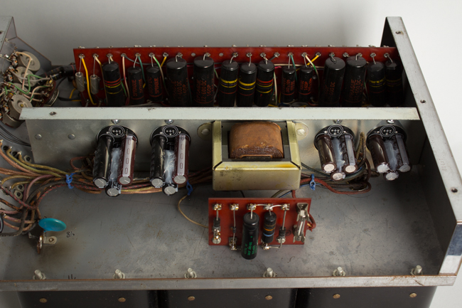 McIntosh  MC-240 Stereo Tube Amplifier (1967)