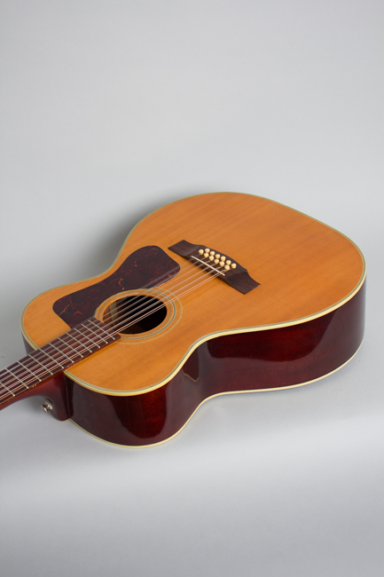 Guild  F-212 12 String Flat Top Acoustic Guitar  (1970)