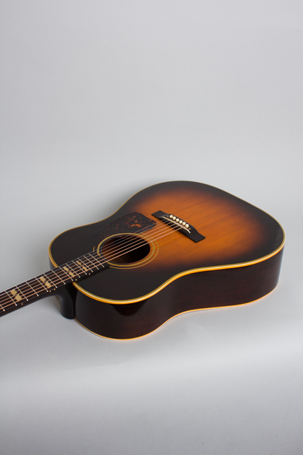 Gibson  SJ Southern Jumbo Flat Top Acoustic Guitar  (1946)