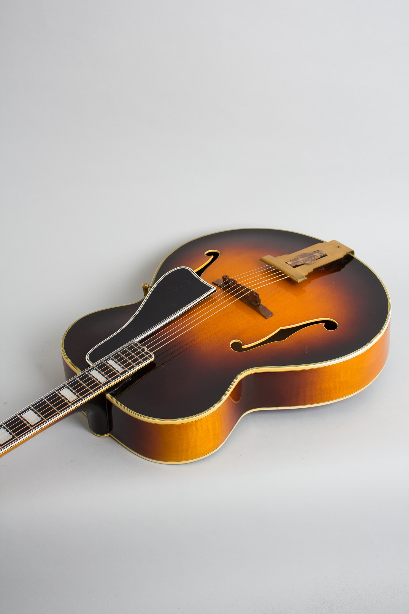 【Ken Guitars】angel 5/gibson L-1 型アーチトップ Ken Guitars】angel 5/gibson L-1 型アーチトップ - メルカリ