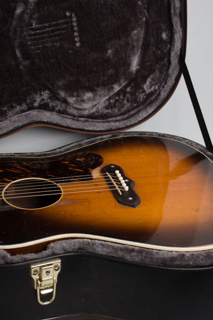  Recording King Ray Whitley Jumbo Model 1027 Flat Top Acoustic Guitar, made by Gibson  (1939)