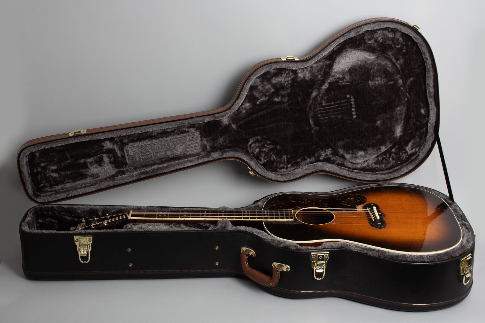 Recording King Ray Whitley Jumbo Model 1027 Flat Top